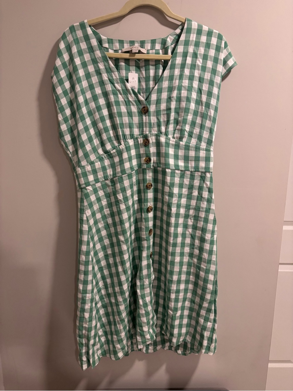 LOFT Green and White Gingham Button-Front Dress fit and flare - Picture 5 of 6